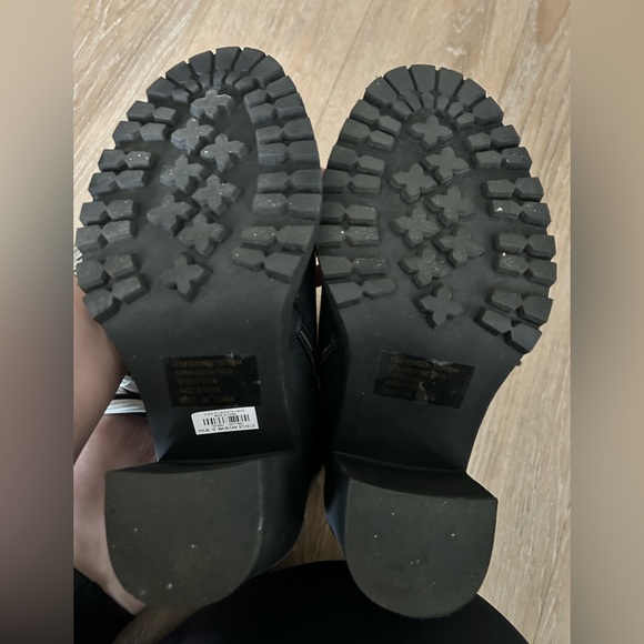 ⚫️Torrid Lace Up Booties⚫️ - Picture 5 of 5